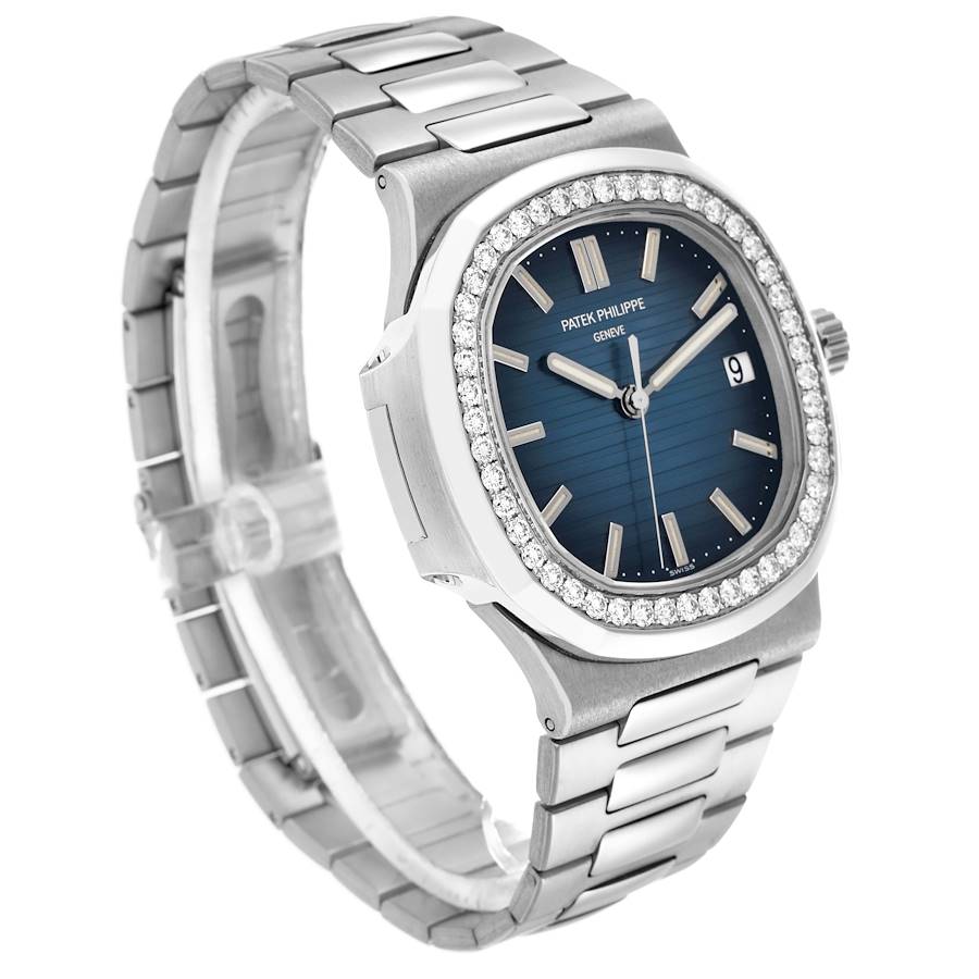 Patek Philippe Nautilus 5811/1G-001 White Gold Blue Dial (2025)